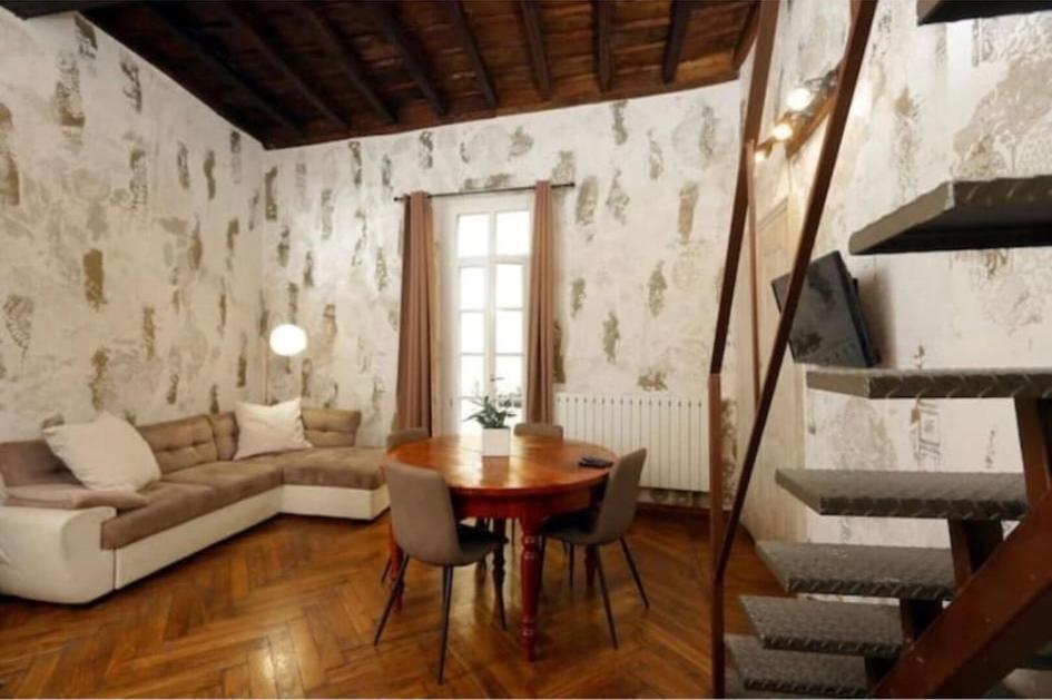 Elegante Nel Cuore Di